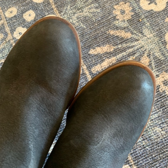 Lucky Brand Black Leather Ankle Boots, GREAT condition, size 8 - Picture 4 of 8